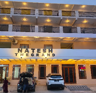 Hotel Natesh The Grand facade